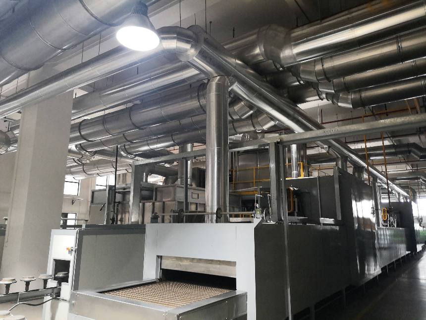 噴涂線車間制作工程，噴涂烤漆線廢氣管道收集系統，噴涂環保設備